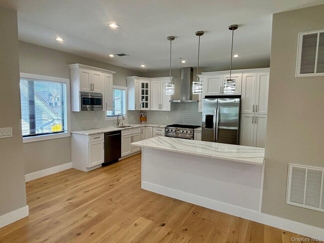 Building Photo - 159 Harrison Ave