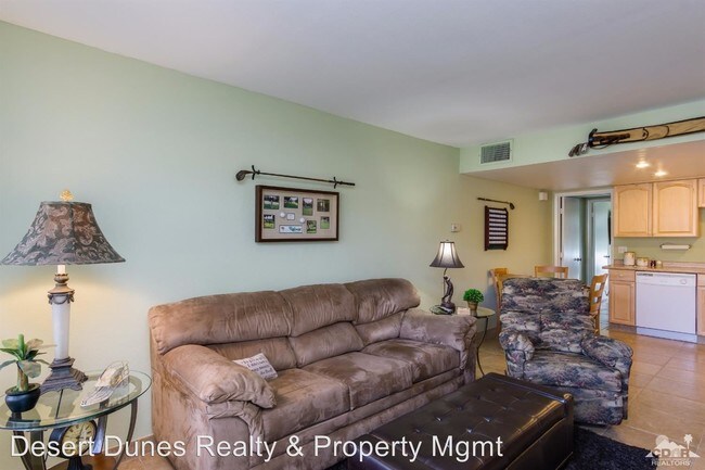 Building Photo - 9647 Spyglass Ave
