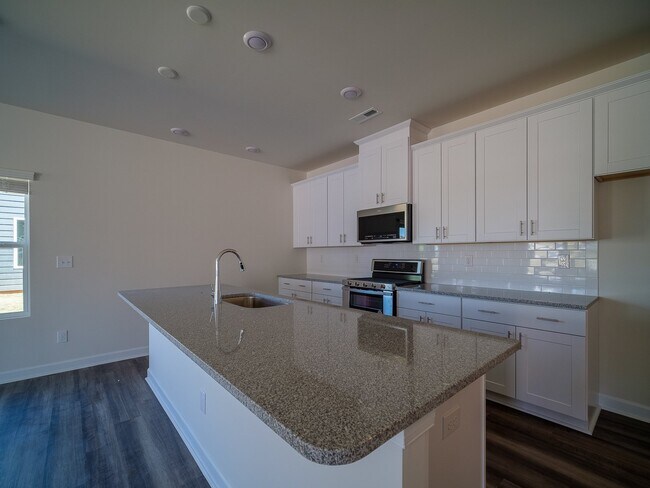 Foto del edificio - 515 Nixon Rd