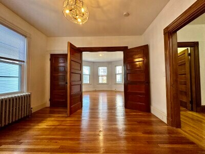 Foto principal - 29 Woodlawn St