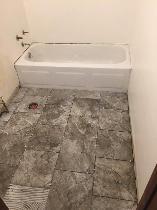 1005 41st Ave Unit 51, Menominee, MI 49858 Apartment for Rent in