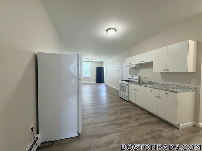 Foto del edificio - 663 Middle St