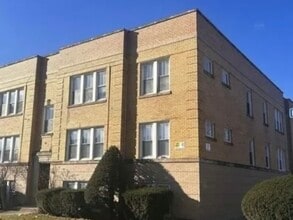 Building Photo - 2102 Kenilworth Ave