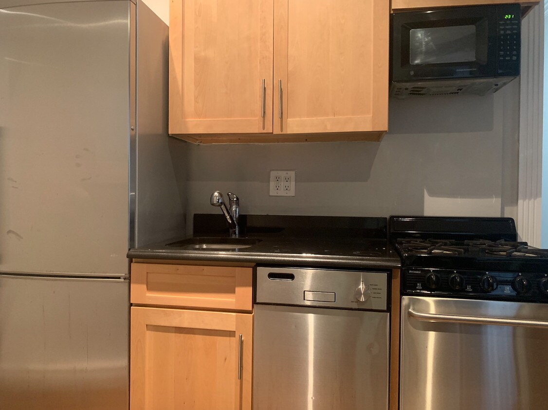 310 E 14th St, New York, NY 10003 Apartments in New York, NY