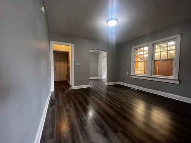 Building Photo - 3 Bedroom NW Canton House for Rent