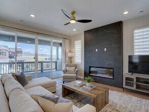 Building Photo - 8800 Hugo Dr