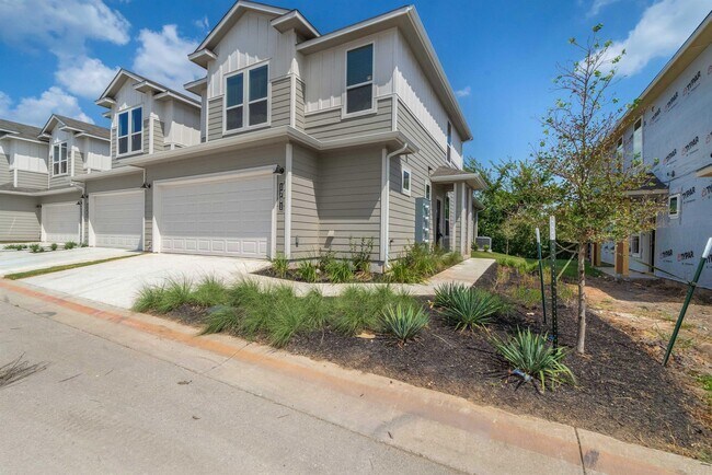 Foto del edificio - 1701 Roseburg Dr