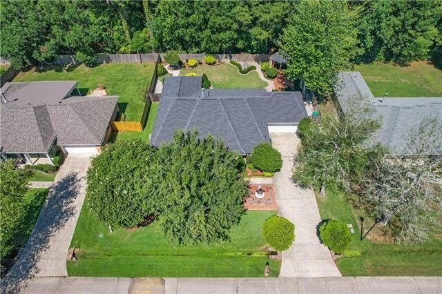 Building Photo - 414 Westwood Dr