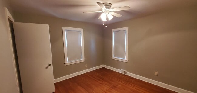 Building Photo - 89 Shadyside Dr