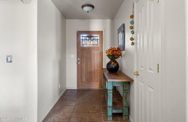 Foto del edificio - Nice Home in the Rinconada Area