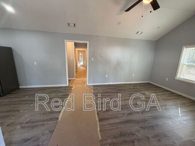 Foto del edificio - 311 Hunter St