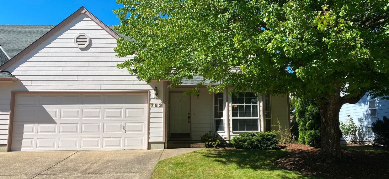 Foto principal - 3 Bedroom Home ~ North Corvallis ~ Small P...