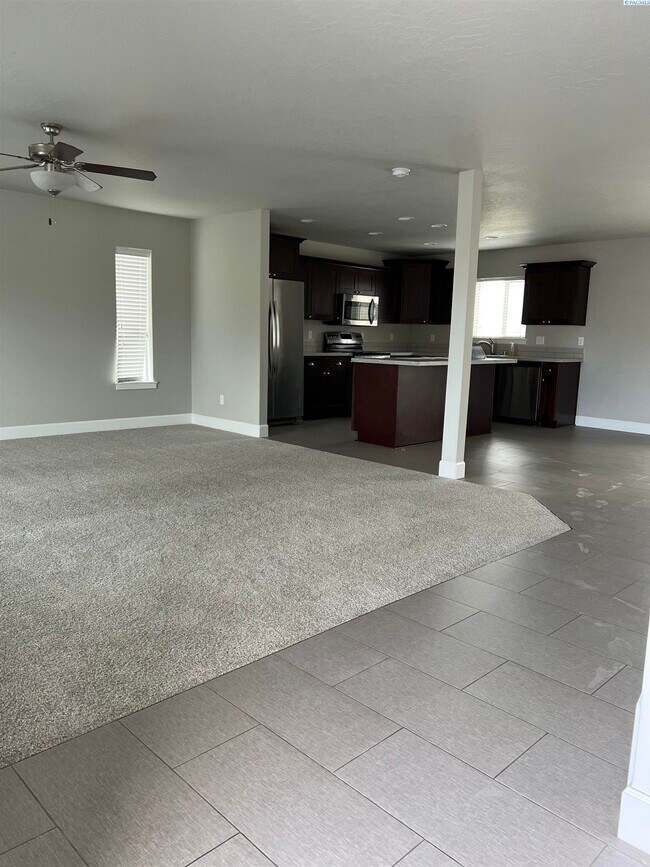 Foto del edificio - 3925 S McKinley St