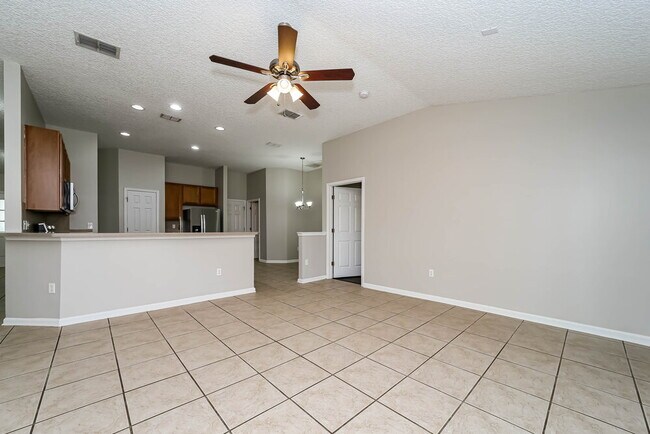 Foto del edificio - 2844 Cross Creek Dr