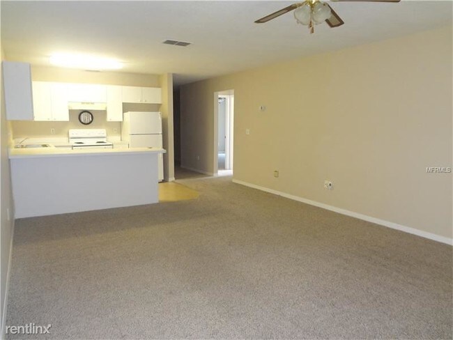 Foto del edificio - 2627 Hollow Ln