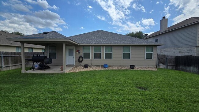 Foto del edificio - 7609 Buck Meadow Dr
