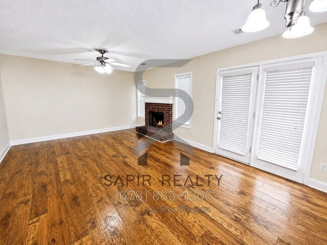 Foto del edificio - 3174 Glenloch Pl
