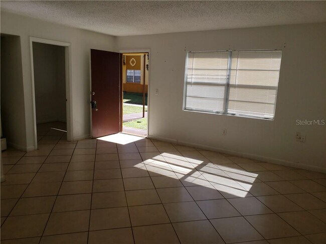 Building Photo - 735 McDougall Ct