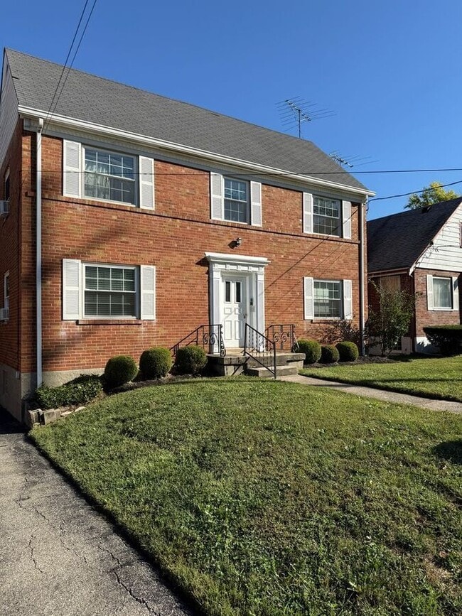 Building Photo - 6912 Murray Ave
