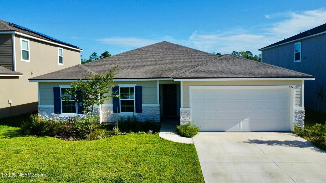 Foto principal - 3127 Flower Branch Ave