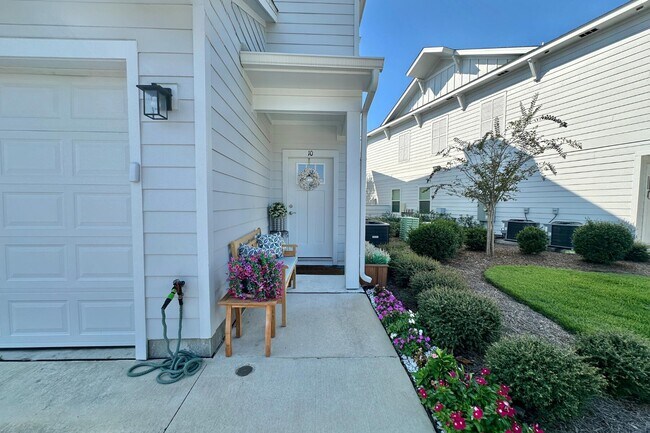 Foto del edificio - 100 Beach Dr