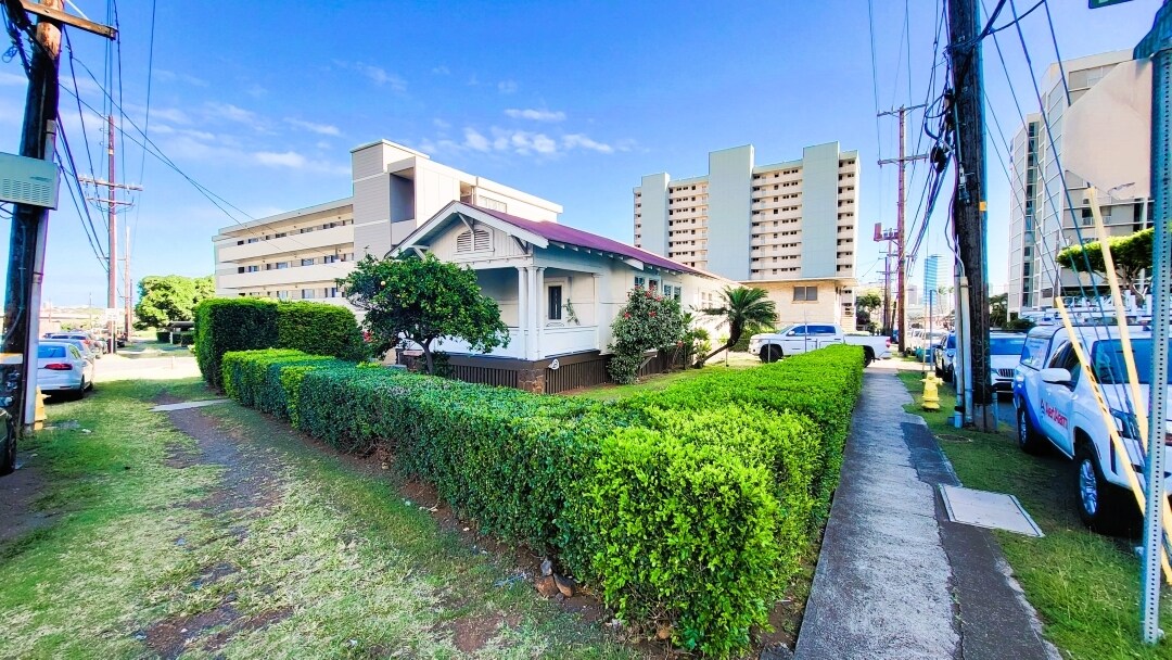 1803 Bingham St, Honolulu, HI 96826 House Rental in Honolulu, HI