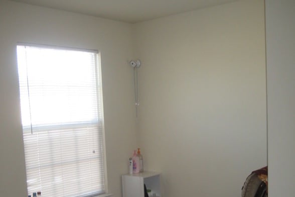 Building Photo - 807 S Twin Lakes Blvd