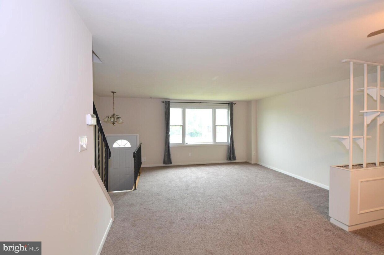 Foto principal - 5110 Westland Blvd