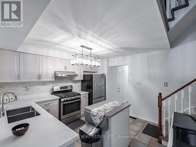 Photo du bâtiment - 1292 Sherwood Mills Blvd