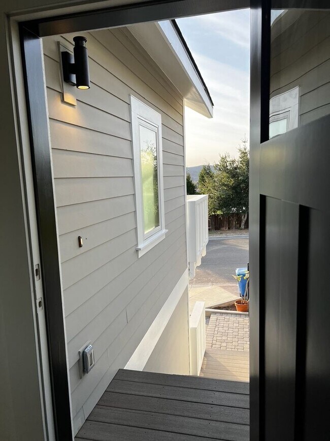 Nicely Updated Condo with Private Back Yard House Rental in San Luis Obispo, CA