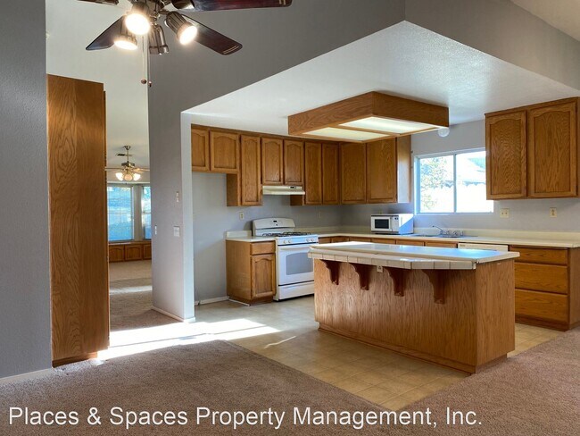 Foto del edificio - 3 br, 2 bath House - 1115 Jonathan Court