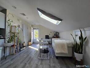 Building Photo - 79 Seaview Ave