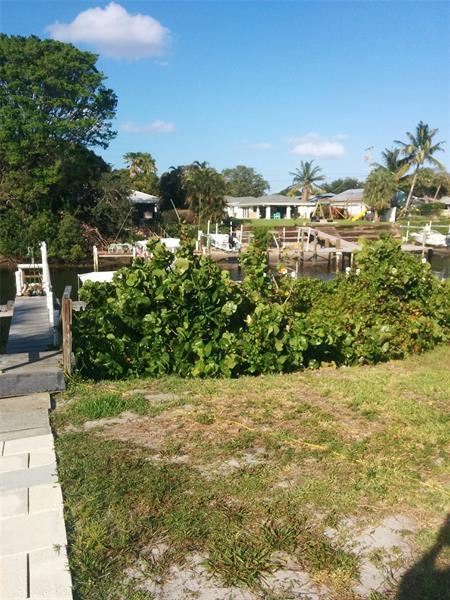 Foto del edificio - 330 Southwind Dr