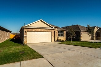 Building Photo - 233 Brooklyn Dr