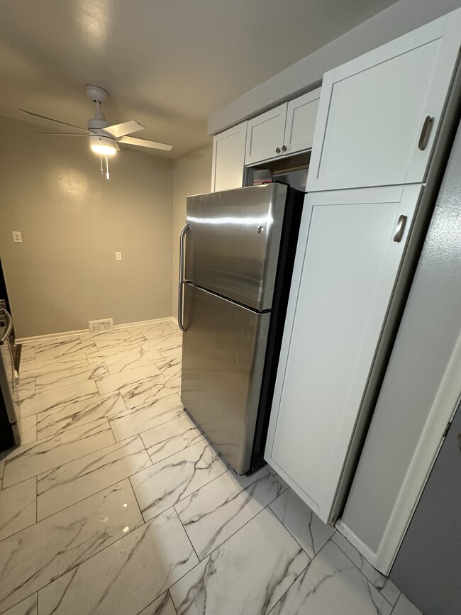 Building Photo - 11668 San Jose