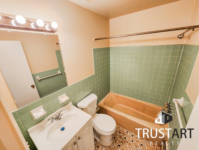 Building Photo - 2 bedroom apartment in Wissinoming, Philad...