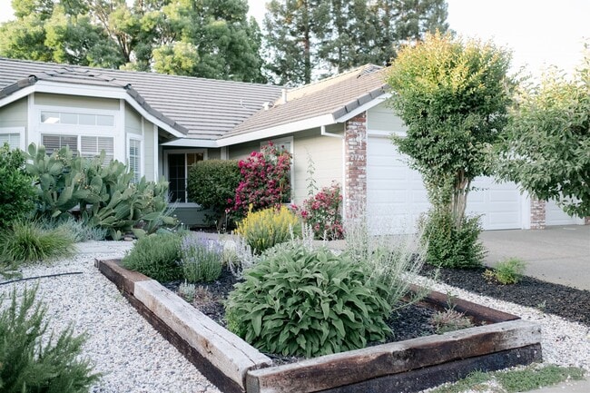 Foto del edificio - 2120 Boyden Dr