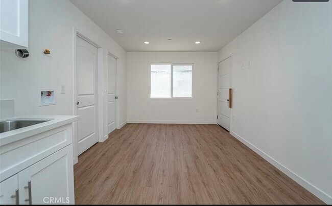 Foto del edificio - 1107 E 103rd Pl