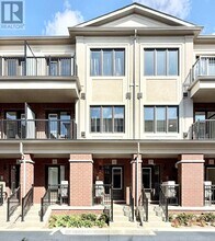 Building Photo - 81 Matawin Ln