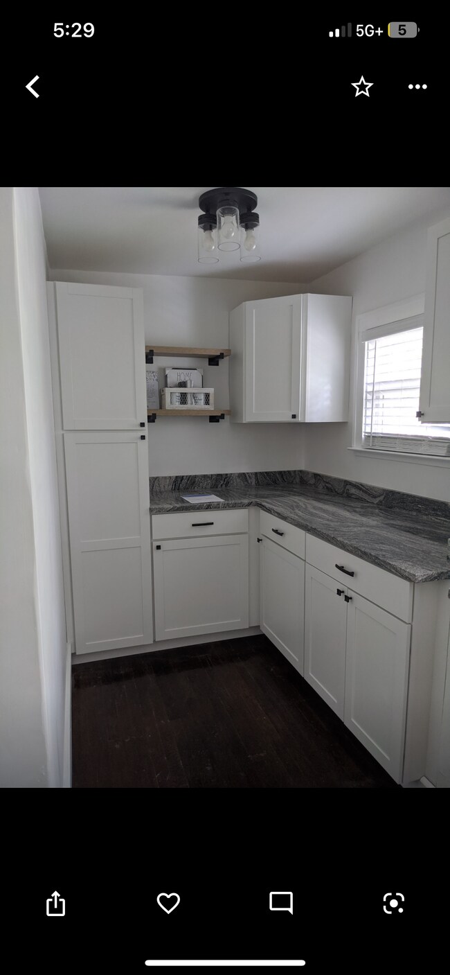 627 Hawthorn Ave, Royal Oak, MI 48067 Townhouse for Rent in Royal Oak, MI