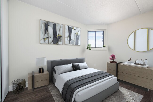 Building Photo - 95 Quebec Street