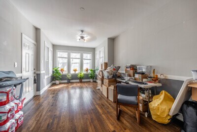 Foto del edificio - 3022 N Avers Ave