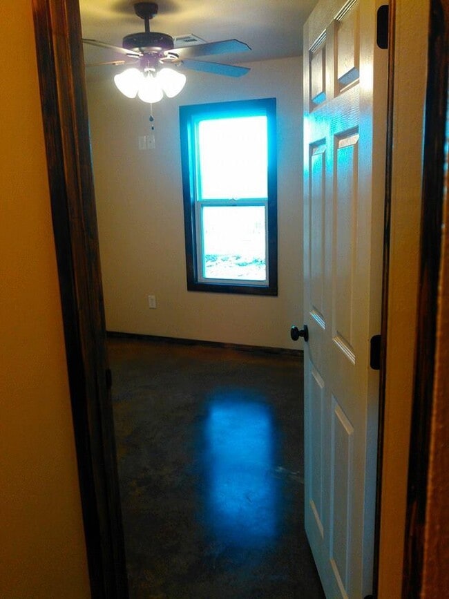 Building Photo - 4522 Elwell