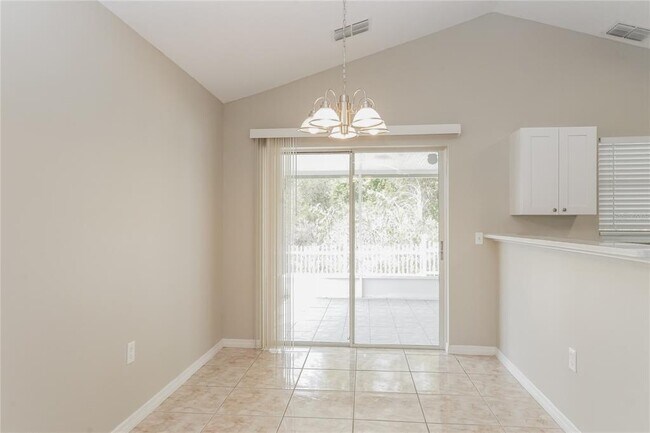 Foto del edificio - 2406 Parsons Pond Cir