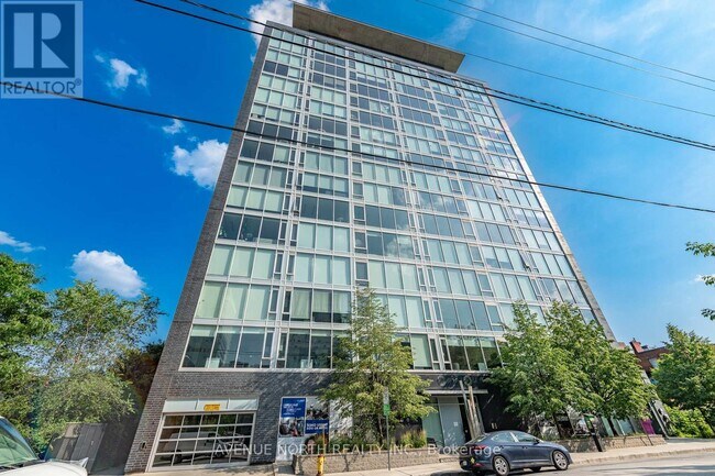 Building Photo - 300-1300 Lisgar St