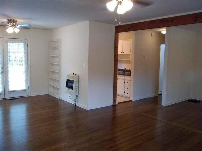Building Photo - 3532 Ponderosa Ln