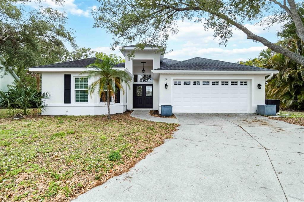 Primary Photo - 7 Arbor Oaks Dr