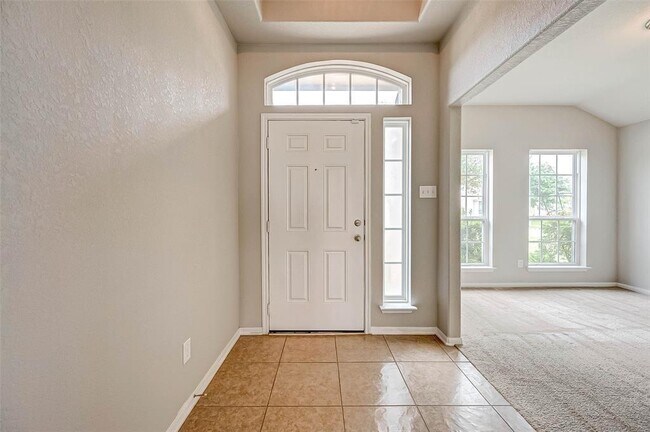 Building Photo - 3018 Dogwood Knoll Trail