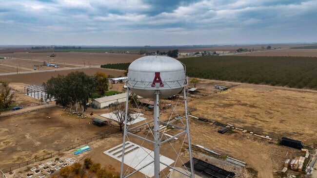 The Arvin water tower and the surrounding city.