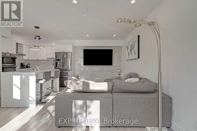 Photo du bâtiment - 50 E Liberty St